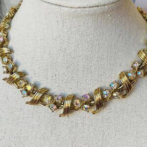 Vintage 1960s Aurora Borealis Crystal Choker/Necklace